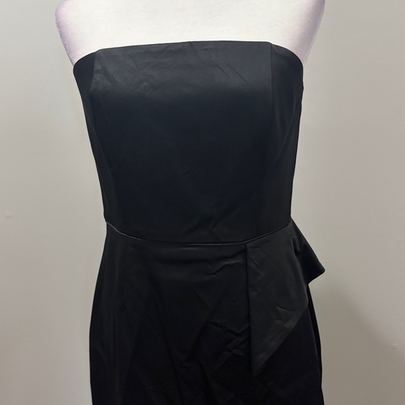 White House Black Market Classic Satin Strapless Dress - Picture 5 of 5